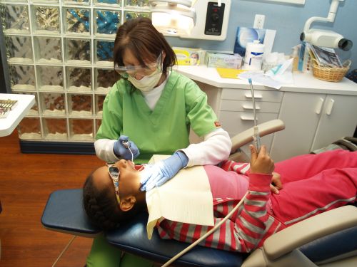 Click here to find a list of community dental programs that accept Medicaid or   offer other assistance. The Michigan Dental Association does no