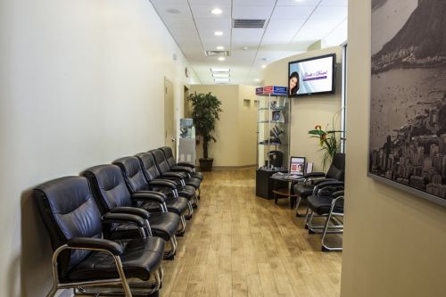 Gentle Dental Nj Llc is a dentist at 290 Ferry Street, Newark, NJ 07105. Wellness.  com provides reviews, contact information, driving directions and the phone 