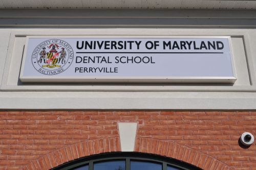 University of Maryland School of Dentistry New Patient Information Existing   Patient Information Dental Clinics Contact Information Patient Care Faculty   Practice Urgent Care Clinic PLUS Clinic.  Perryville, Maryland 21903. Phone:   410-706- 