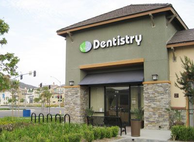 General and Cosmetic dentistry for residents of, 4S Ranch, Rancho Bernardo,   Poway and Escondido call for an appointment today 858-485-5925.
