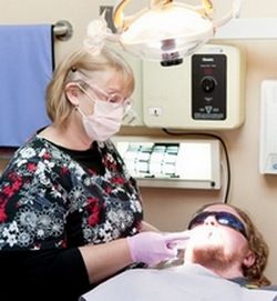 Dr. David Carothers is a dentist in Portland, Oregon offering dental implants and   implant dentistry to patients in Portland  How much do dental implants cost?