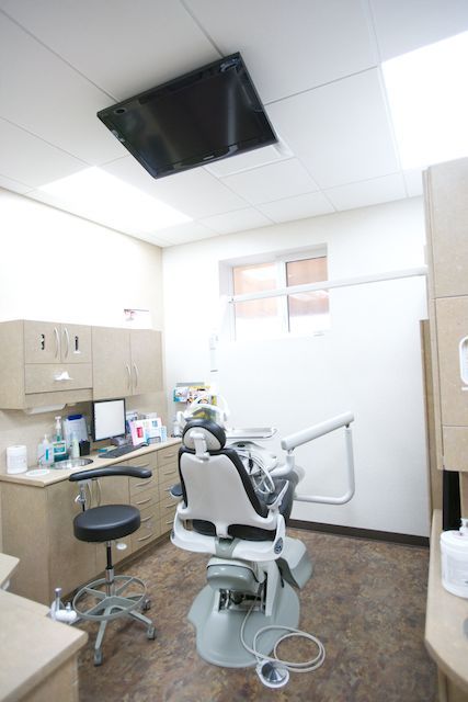 Company profile, information and contact info for 8th Street Emergency Dental - 1  -3130 8th St E, Saskatoon, SK from ProFile Canada, Canada's most trusted 