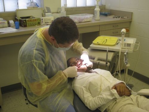 24 Nov 2009  Missouri College opens free dental hygiene clinic to serve the public  ST.   LOUIS, MO (KMOV)– Missouri College in Brentwood has opened a 
