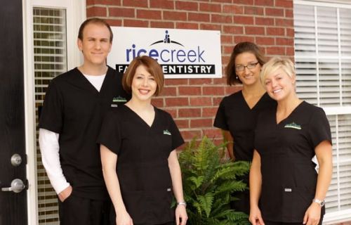 Columbia, SC and surrounding area Family Dentist, Susan Gregory offers   comprehensive general dentistry, family dentistry, and cosmetic dentistry.