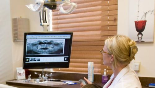 DEXIS delivers innovative, high quality digital imaging solutions to the dental   community. The DEXIS digital X-ray system, with its state-of-the art sensor and 
